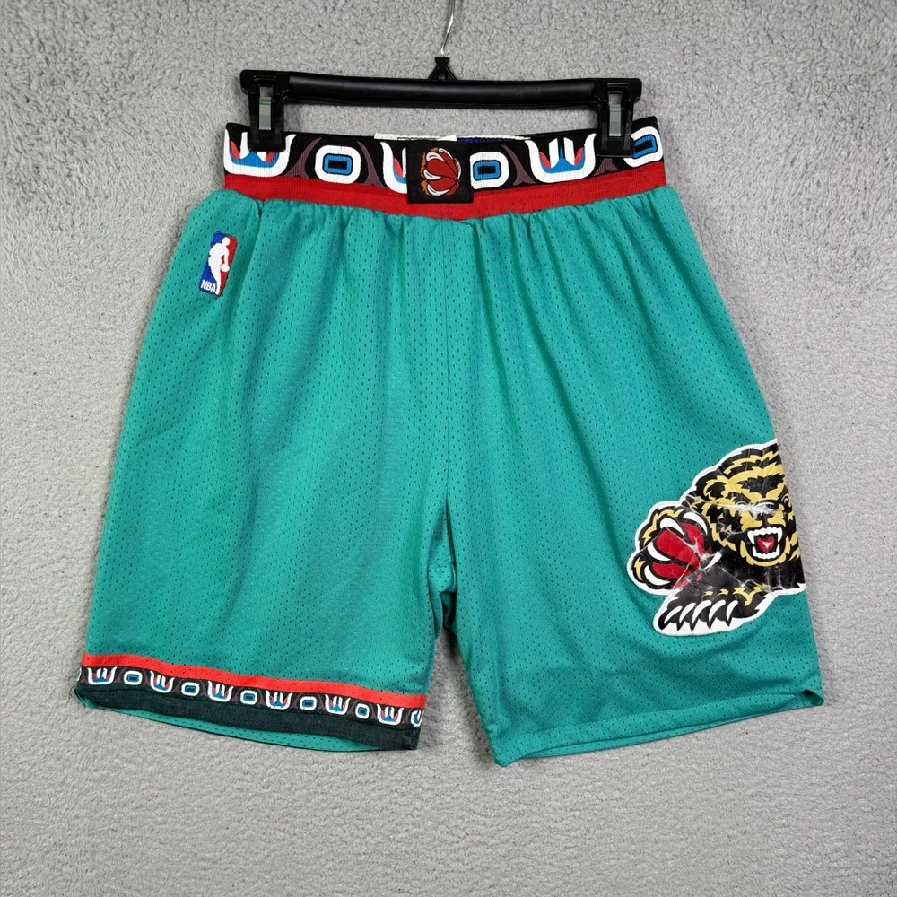 Adidas Vancouver‎ Grizzlies basketball shorts